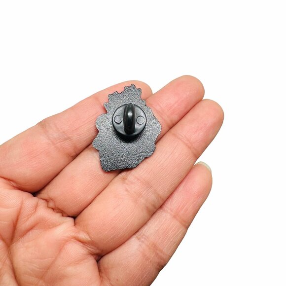 ❤️Red Enamel Pin Couple Hug Together Heart Shape Love Brooch Lapel Blood Red New - Picture 2 of 6